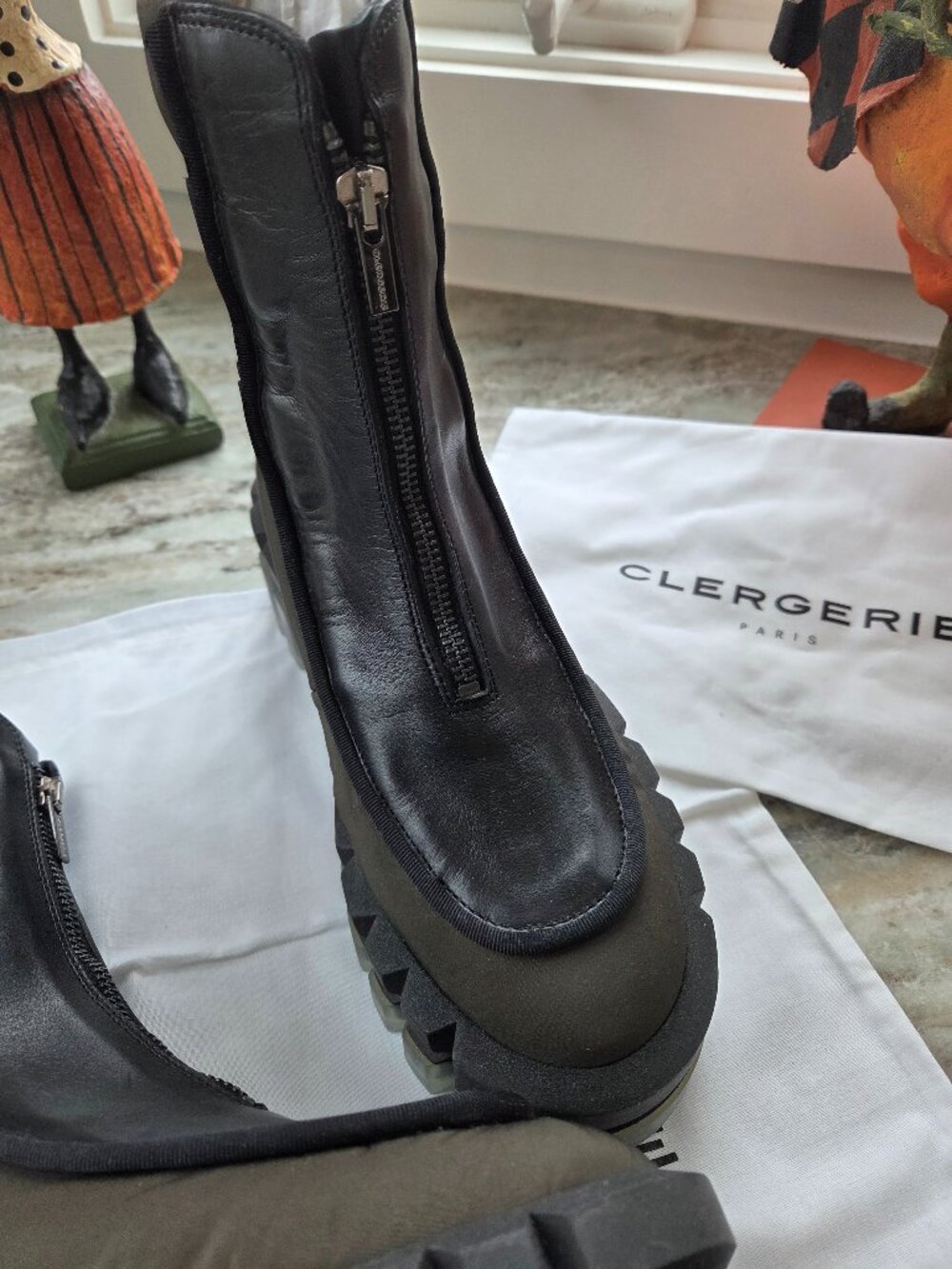 NWT Clergerie Paris Boots sz8